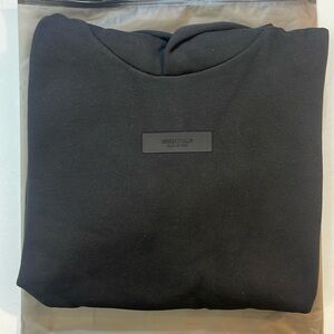 Essentials fear of god 2024 collection black hoodie